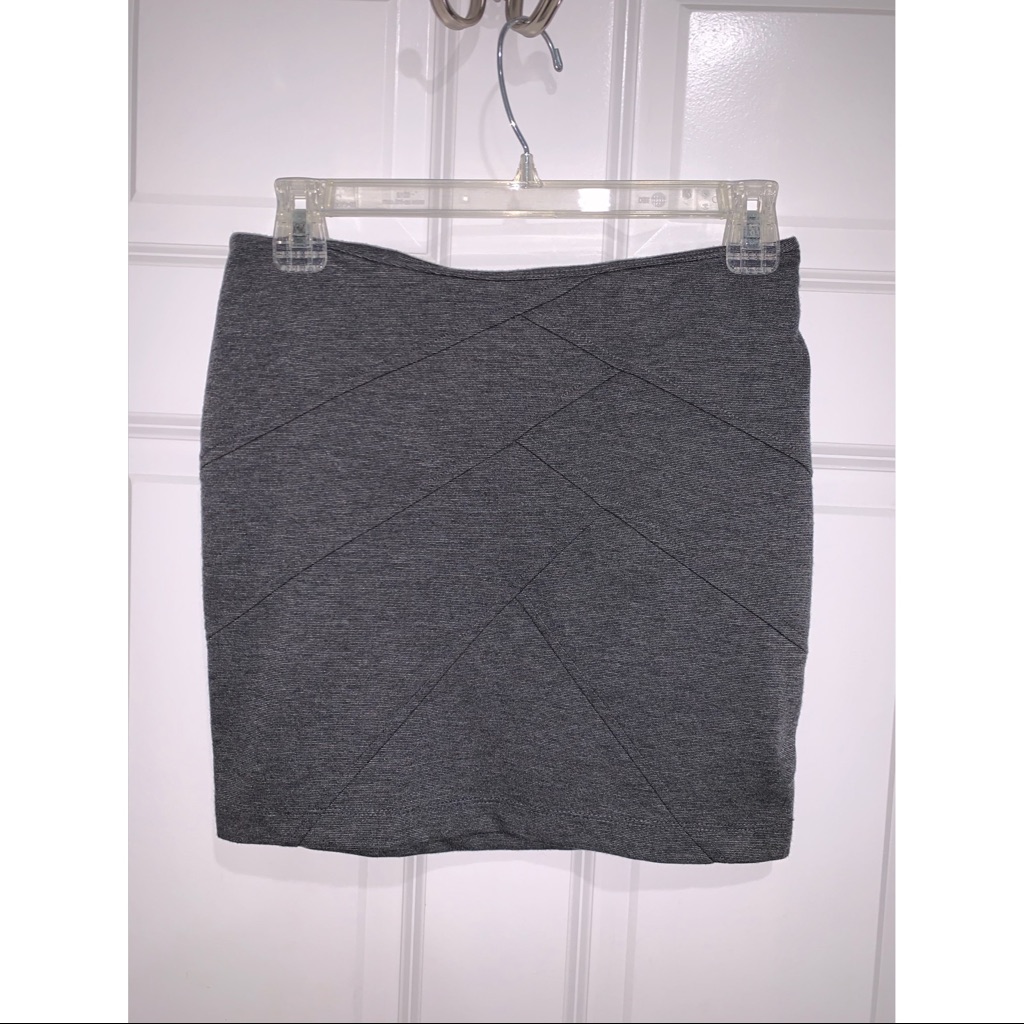 Hp Basic Gray Skirt